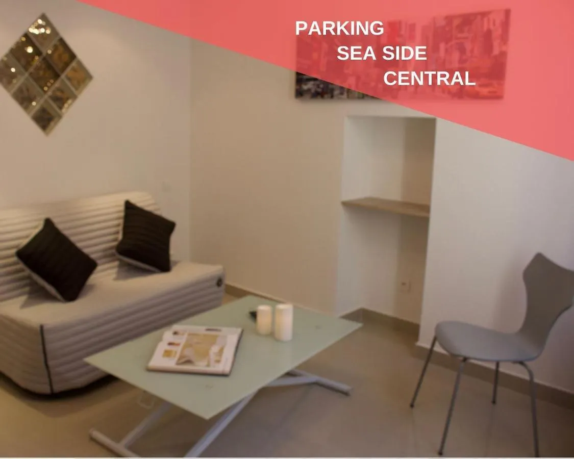 Appartements Les Lions Nizza 0*,  Francia