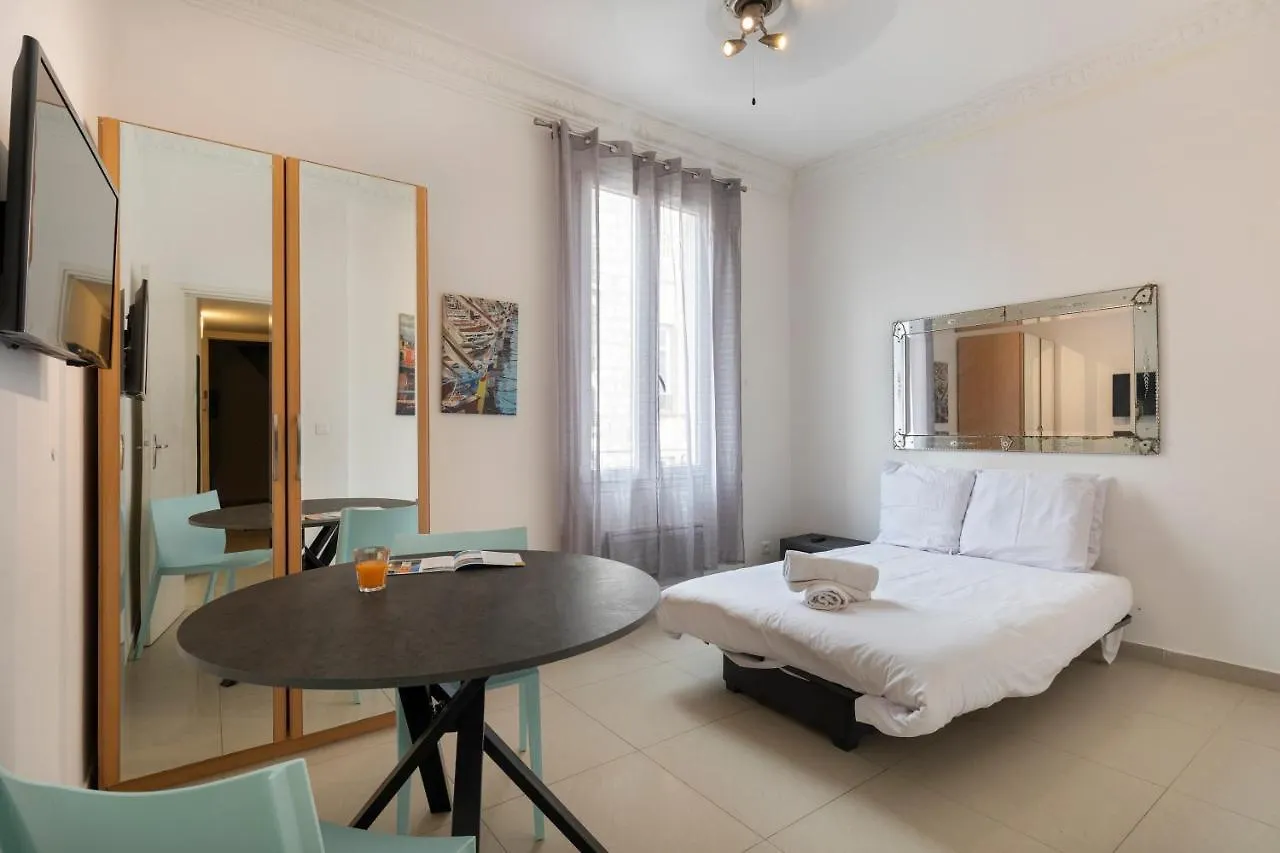 Appartements Les Lions Nizza 0*,  Francia