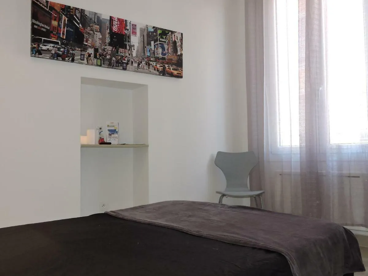 Appartements Les Lions Nizza Appartamento