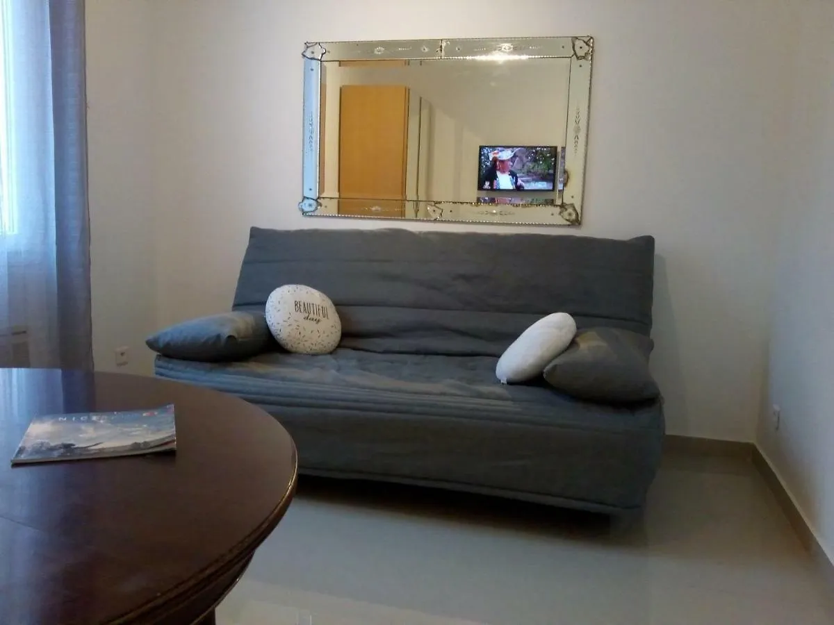 Appartements Les Lions Nizza