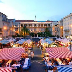 Appartamento Magnifique 2 Pièces En Plein Cœur Du Vieux, Nizza